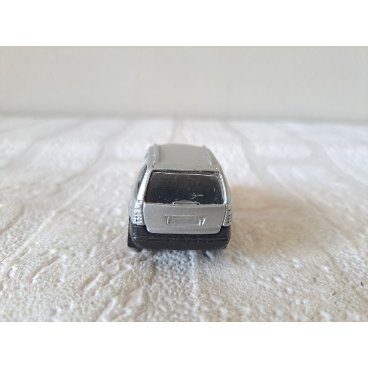 Mercedes Benz ML 320 1:64 Maisto - modelauto
