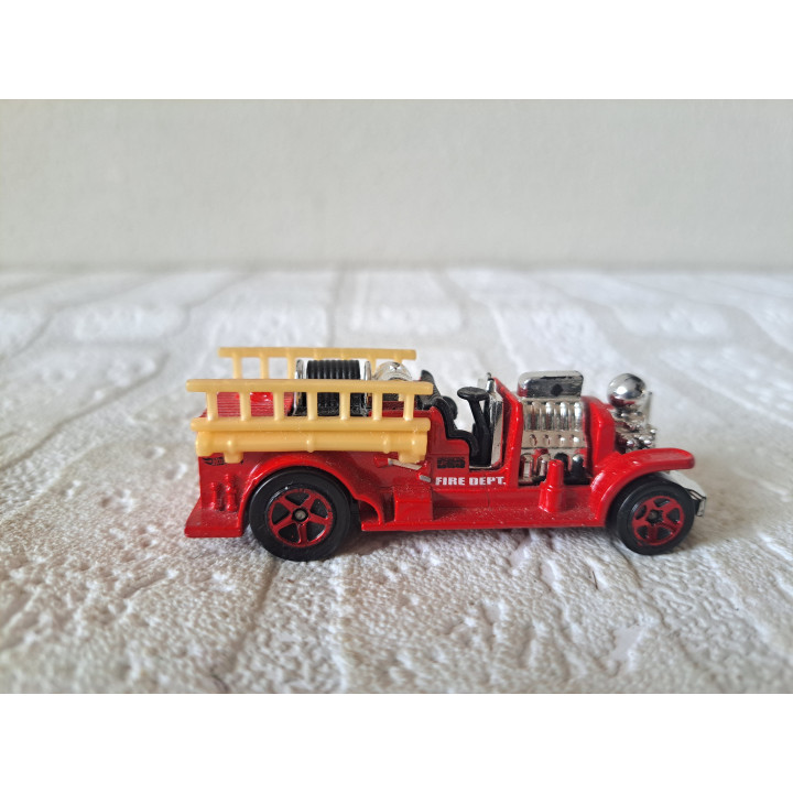 Fire Truck Old Number 5 Hot Wheels 5 Pack complete set