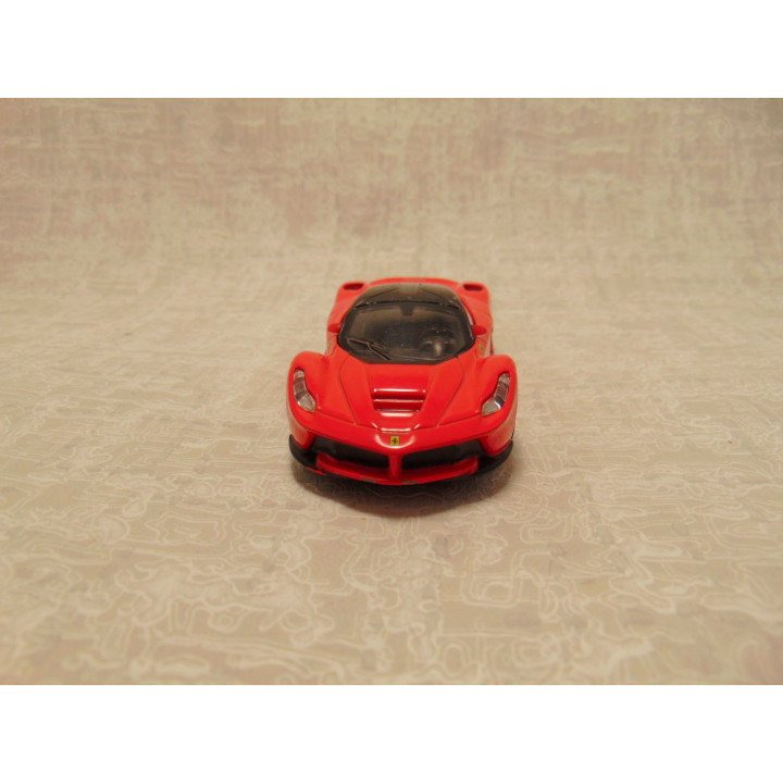 Ferrari Laferrari F150 coupe Bburago 1:43 rood
