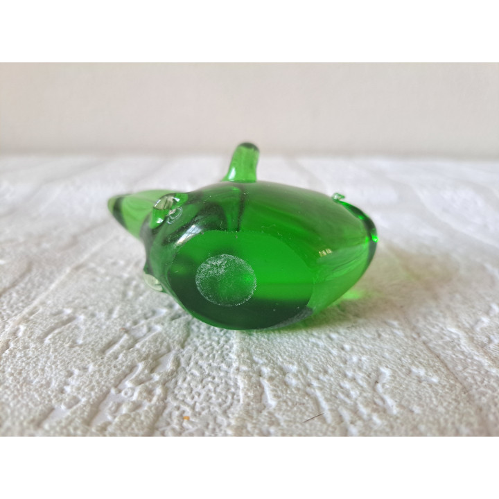 Muis van massief groen glas 8x4x4.5cm