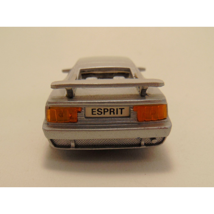 Lotus Esprit 1:36 Edocar zilverkleurig