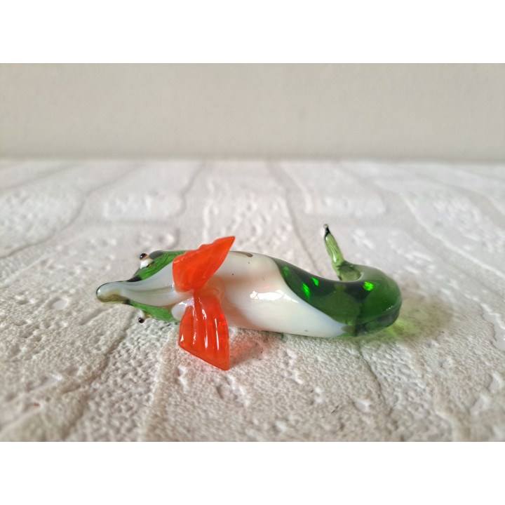 Dolfijn van massief gekleurd glas 7x2.5x4.5cm - glas