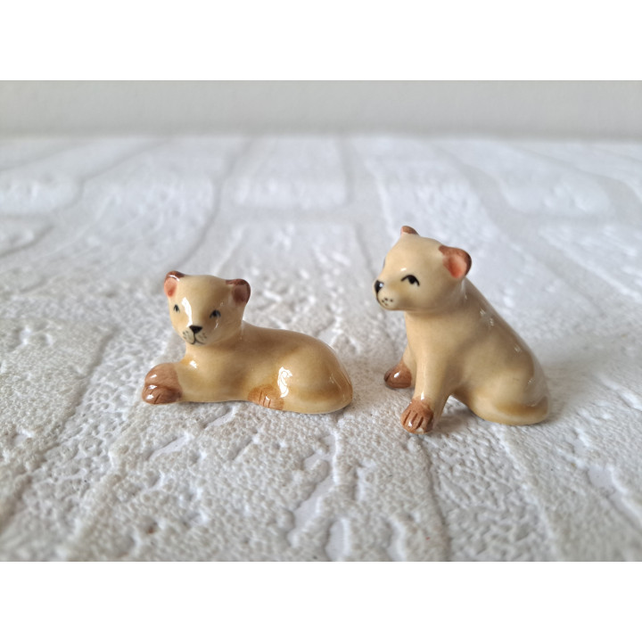Set jonge leeuwen Welpen, porselein 3x1x2cm - dierfiguren