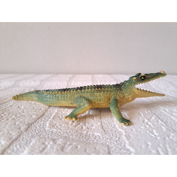 Krokodil, rubber 17.5x7.5x5cm - dierfiguren