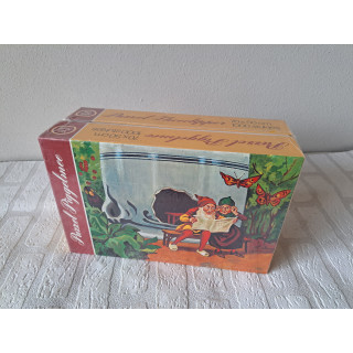 Piggelmee en Theeclipper 2x 1000 stukjes puzzels Van Nelle