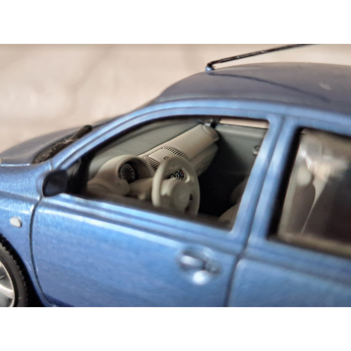 Nissan Micra K12 2010 J-Collection 1:43 - modelauto