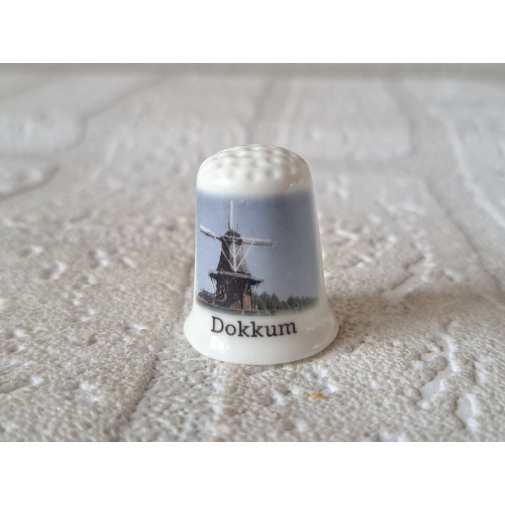 Molen Zeldenrust in Dokkum vingerhoedje