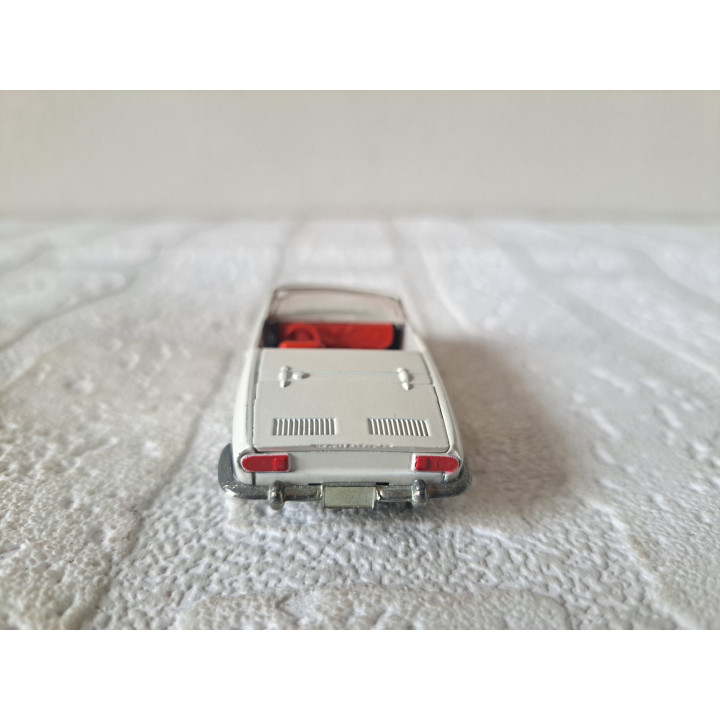 Fiat 850 Spyder Model Car Pilen 1:43