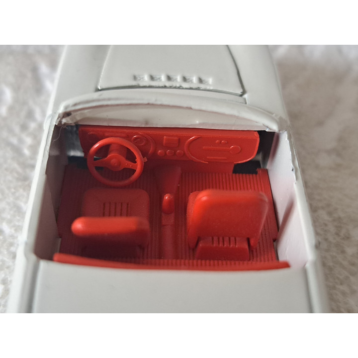 Seat Fiat 850 Spyder Auto Pilen 1:43 - modelauto