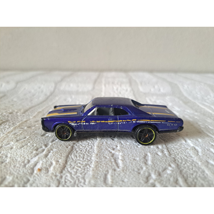 Pontiac GTO 1967 Hot wheels 2015-228 - Verzamelmodelauto