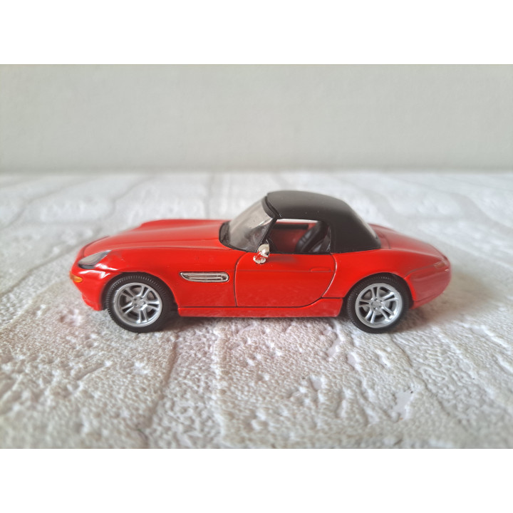 Bmw Z8 Hardtop 1:43 Solido rood - modelauto