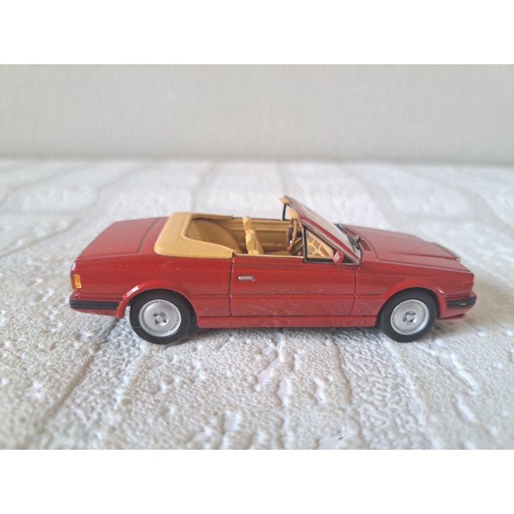 Maserati Biturbo Spyder Cabrio 1985 Grani en Partners 1:43 - modelauto