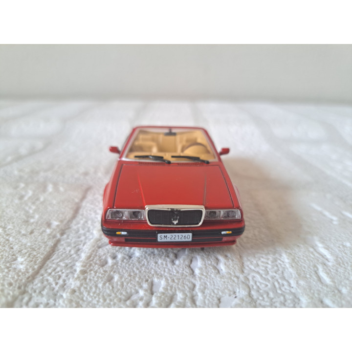 Maserati Biturbo Spyder Cabrio 1985 Grani en Partners 1:43 - modelauto