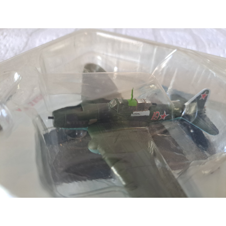 IL 2 KSS USSR vliegtuig WW2 1:118 Deagostini Onbeschadigd - ww2