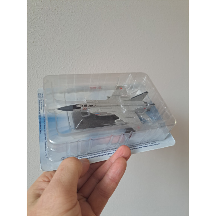 MIG 31 USSR straaljager 1:144 Deagostini Onbeschadigd