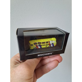 Mercedes Benz O302 bus Voetbal WM 1974 Minichamps 169035188