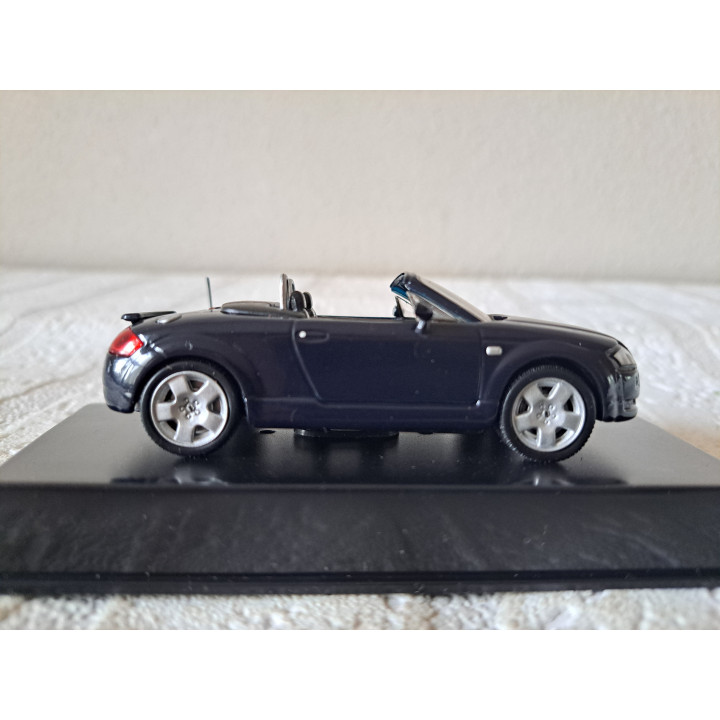 Audi TT roadster 1:43 Wemi donkerblauw - modelauto