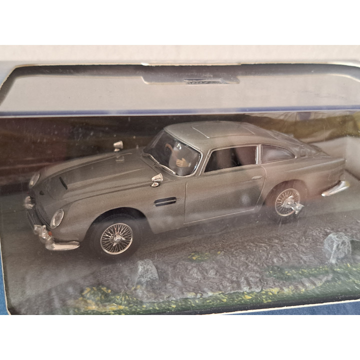 Aston Martin DB 4 James Bond 007 1:43 Atlas 7547101 - modelauto Aston Martin DB 4 James Bond 007 1:43 Atlas 7547101 - modelauto