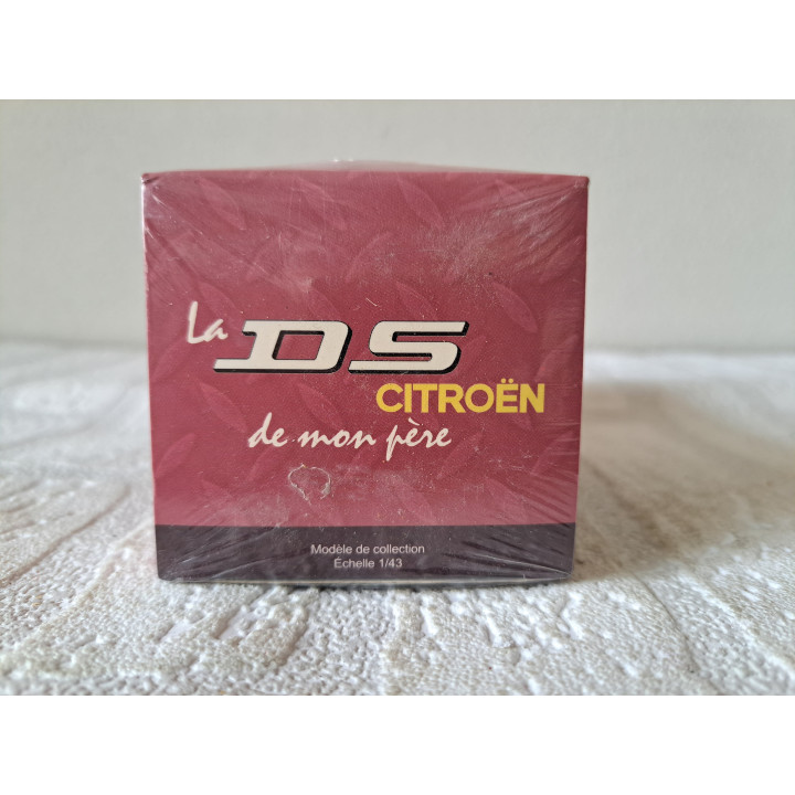 Citroen DS 21 1:43 Atlas 2147205 - modelauto Citroen DS 21 1:43 Atlas 2147205 - modelauto