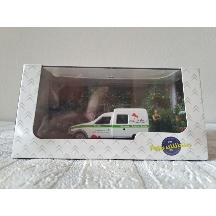 Citroen 2CV AK 350 Gasbezorger 1:43 Atlas 2428021 - modelauto Citroen 2CV AK 350 Gasbezorger 1:43 Atlas 2428021 - modelauto