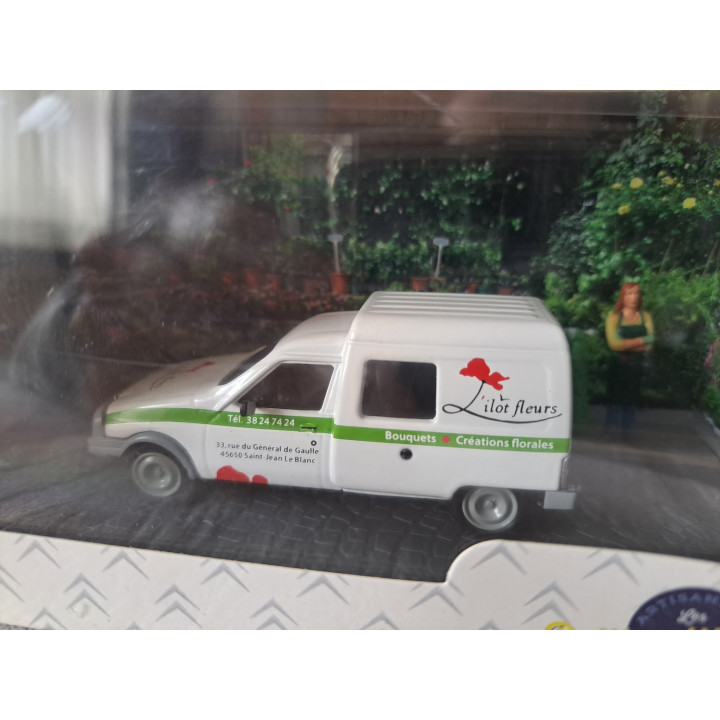 Citroen 2CV AK 350 Gasbezorger 1:43 Atlas 2428021 - modelauto Citroen 2CV AK 350 Gasbezorger 1:43 Atlas 2428021 - modelauto
