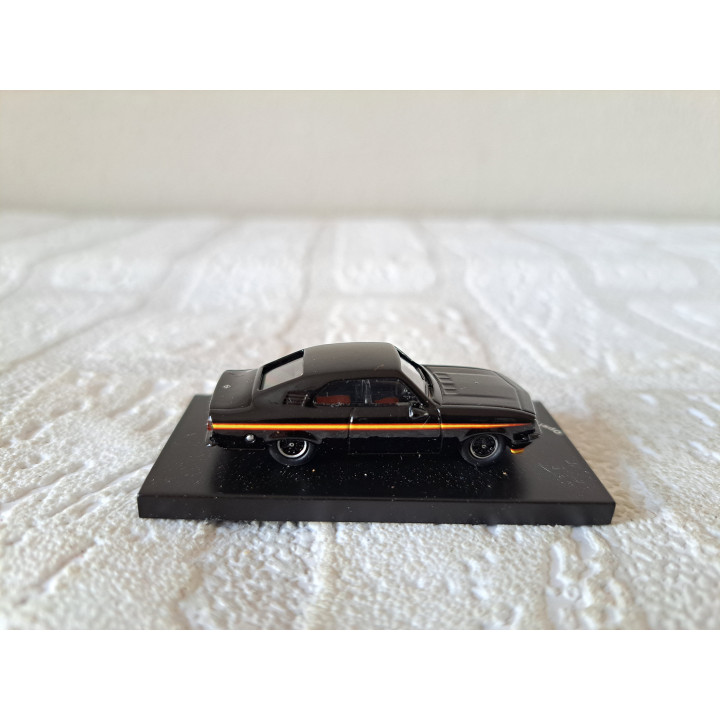 Opel Manta A GT/E 1974 1:87 Atlas, metaal - modelauto Opel Manta A GT/E 1974 1:87 Atlas, metaal - modelauto
