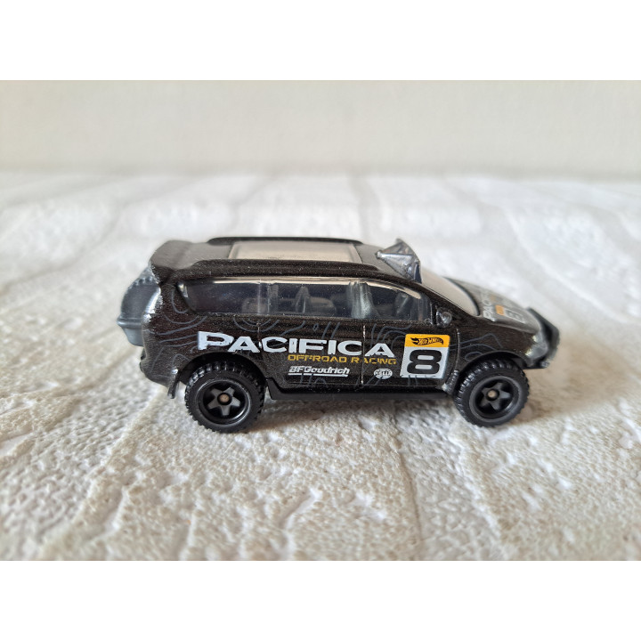 Chrysler Pacifica MPV Hot wheels 2020-051 - Verzamelmodelauto Chrysler Pacifica MPV Hot wheels 2020-051 - Verzamelmodelauto