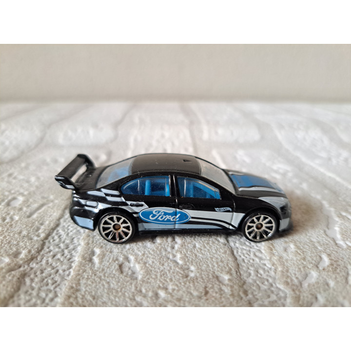 Ford Falcon Race Car Hot Wheels 2014 1:64 Scale Model