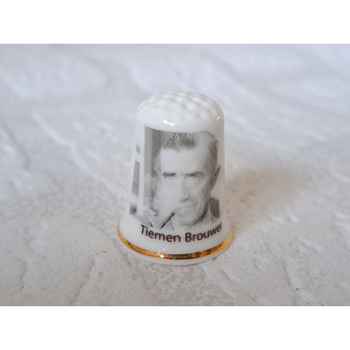 Tiemen Brouwer Kabinet Den Uyl vingerhoedje, goudrandje