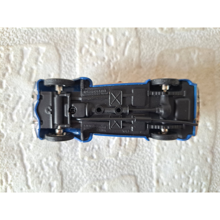 Moskvich 400-422 Post USSR 1:43 Deagostini, metaal - modelautos