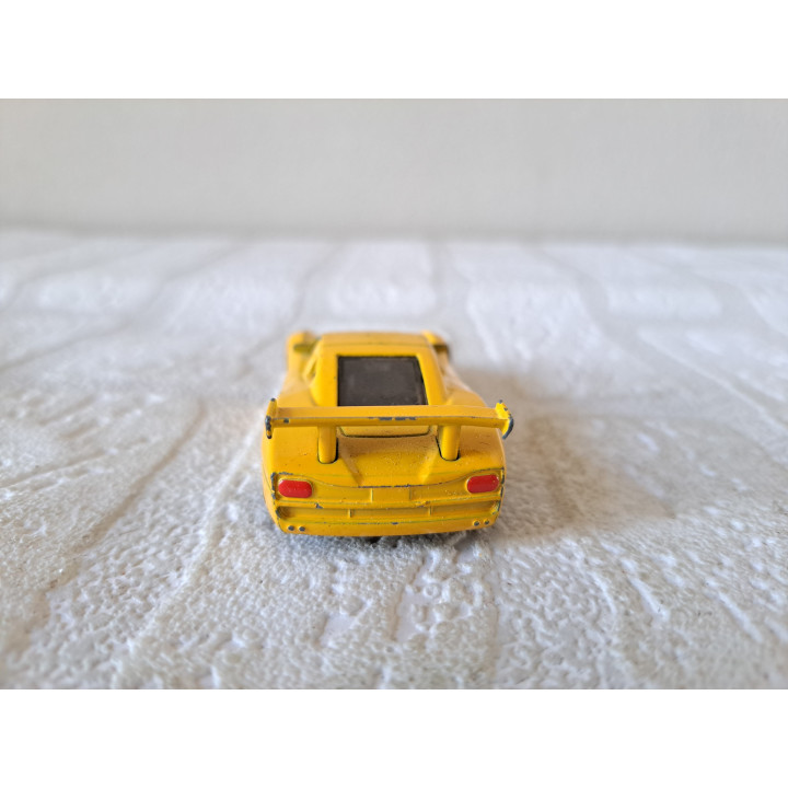 Hispano Suiza HS 21 GTS Sikusniper 1:55 Siku 0866 geel (2) - modelauto