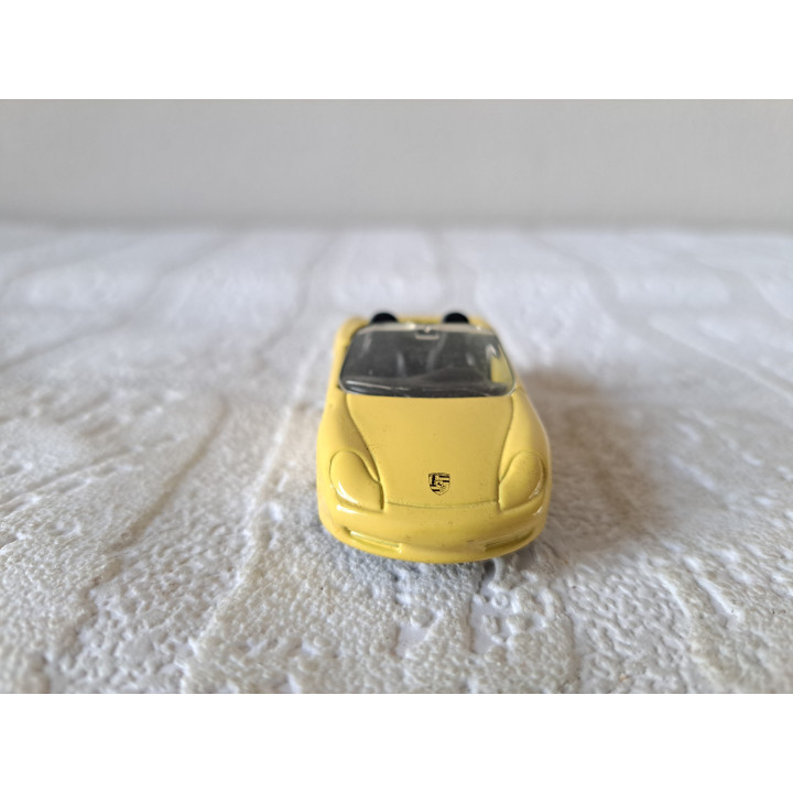 Porsche Boxster 1:64 Maisto geel - modelauto