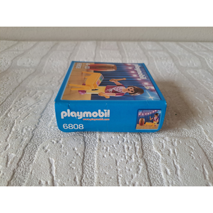 Playmobil 6808 Girl Xylophone Drum Figure Set