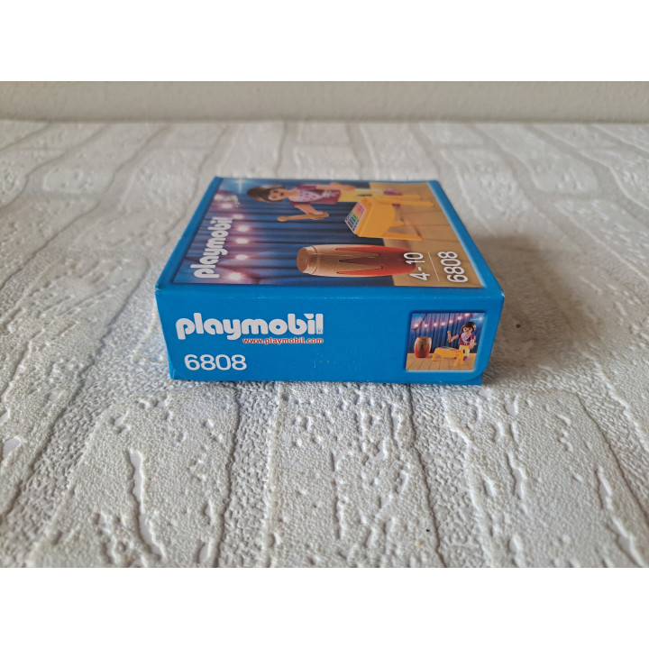 Playmobil 6808 Girl Xylophone Drum Figure Set