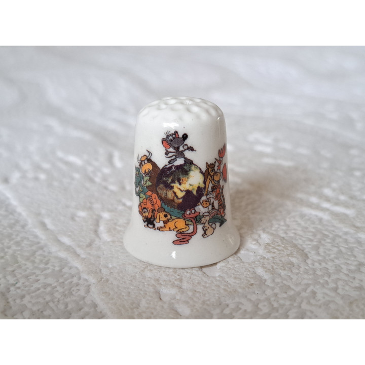 Wereldbol met dieren vingerhoedje