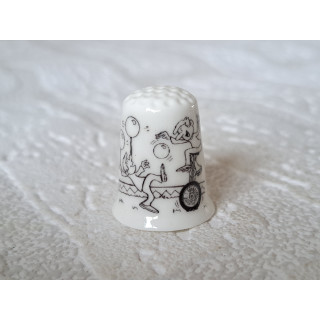 Jongleren in de circus tekening vingerhoedje