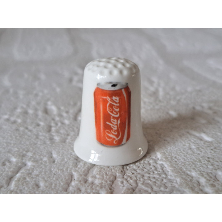 Coca Cola blikje afbeelding vingerhoedje