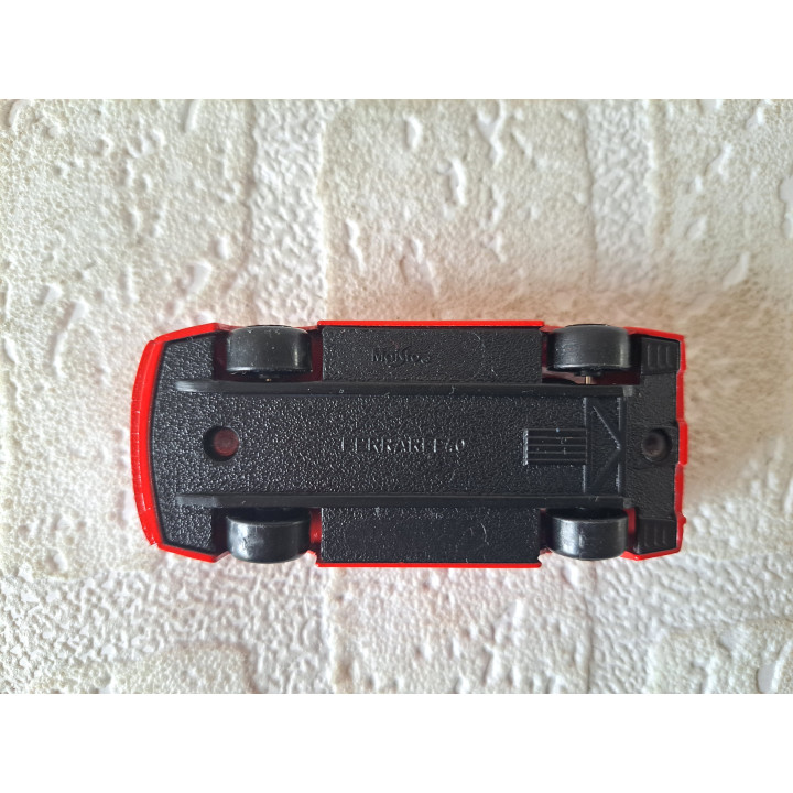 Ferrari F40 1:64 Maisto, metaal - modelauto Ferrari F40 1:64 Maisto, metaal - modelauto