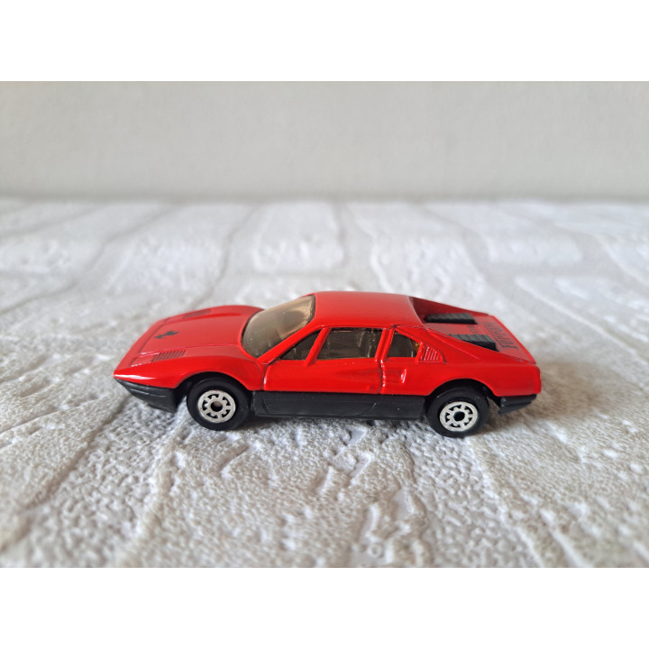 Ferrari 308 GTB 1:64 Maisto, metaal (2) - modelauto