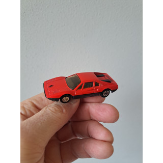 Ferrari 308 GTB 1:64 Maisto, metaal (2)