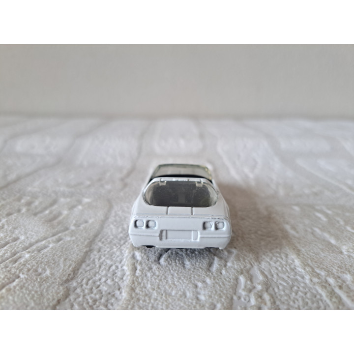 Chevrolet Corvette ZR1 cabrio 1984 1:64 Maisto, metaal - modelauto