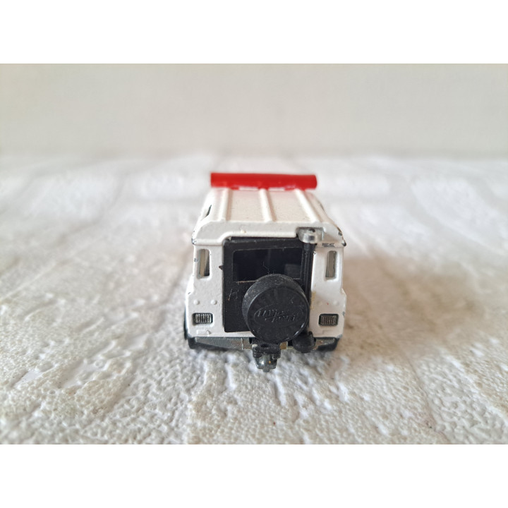 Land Rover 90 Raid NASA 1:60 Majorette 266 (2) - modelauto