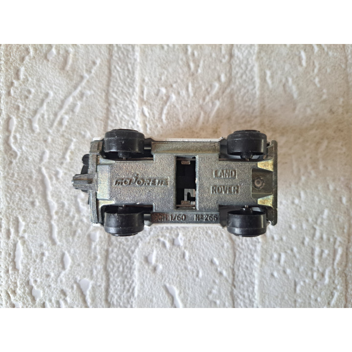 Land Rover 90 Raid NASA 1:60 Majorette 266 (2) - modelauto