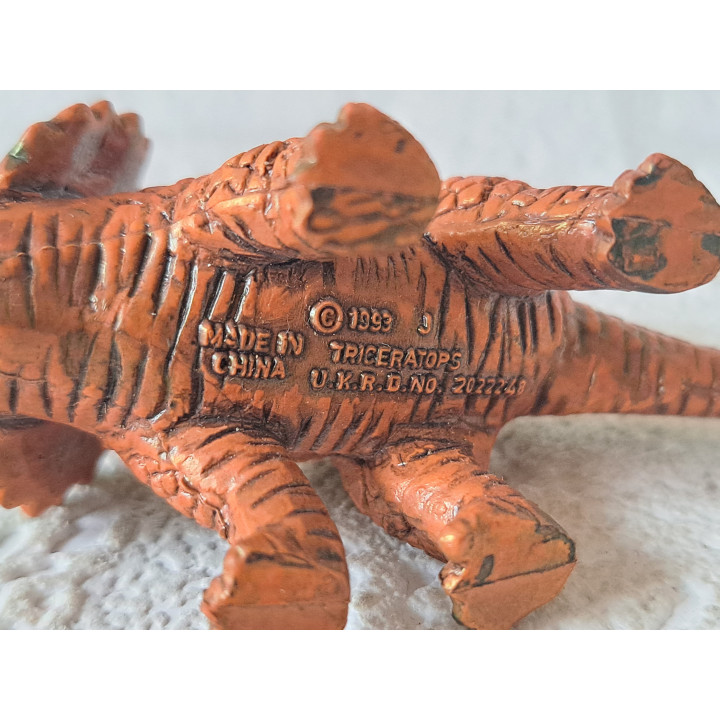 Rubber dinosaurus Triceratops 1993 2022248 10x3x4cm -  Dino