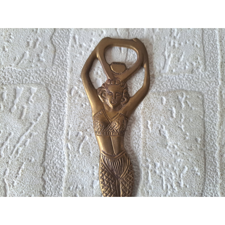 Brief en flesopener, brons 4.5x16x0.4cm (a) - flesopener