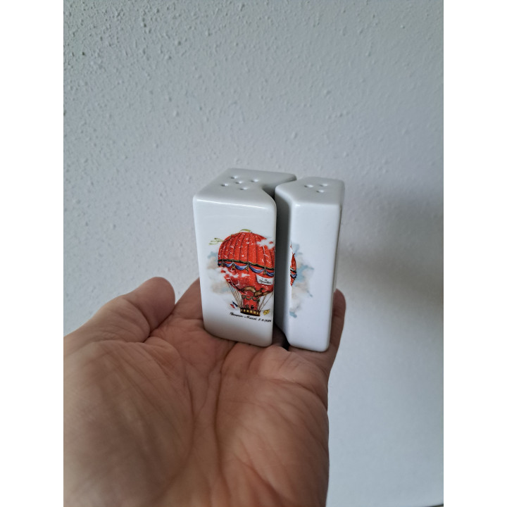 Luchtballon peper en zoutstel, porselein 5x3.5x7cm