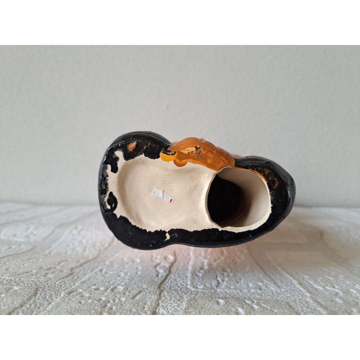 Mol als tuinman, groot beeld, aardewerk 11x9x26cm