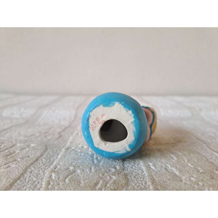 Clown met bal, porselein 6x4x9cm - clowns