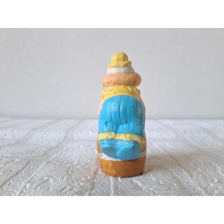 Clown met vat, porselein 5x4x9cm - clowns