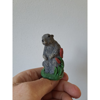 Marmot, 1989, kunsthars D4xH7.5cm